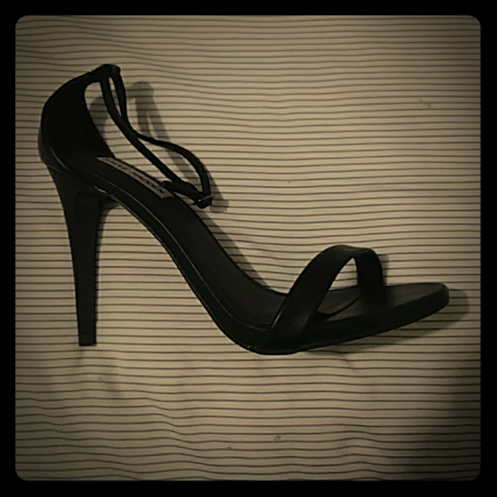 Stacey black heel